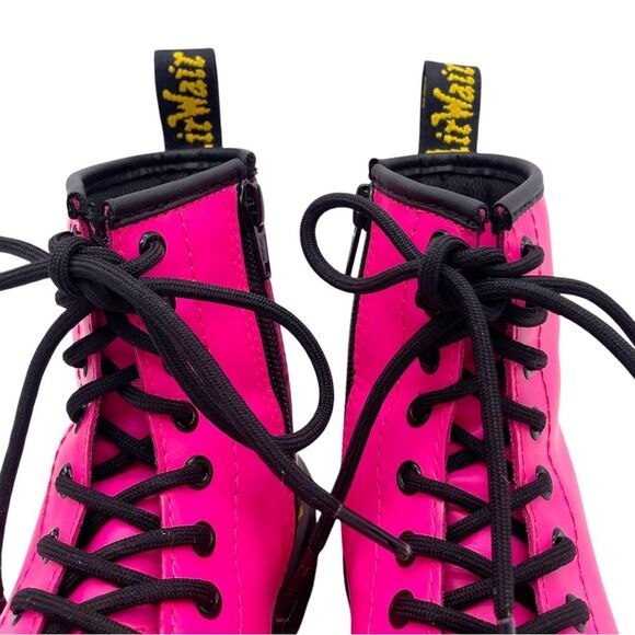 Dr. Martens Junior 1460J 8-Eye Combat Boot Hot Neon Pink Leather Girls Size 1 - Picture 7 of 16